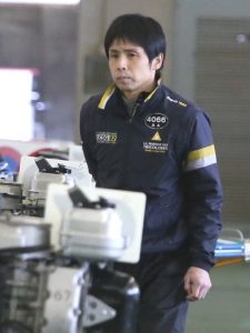 東本勝利